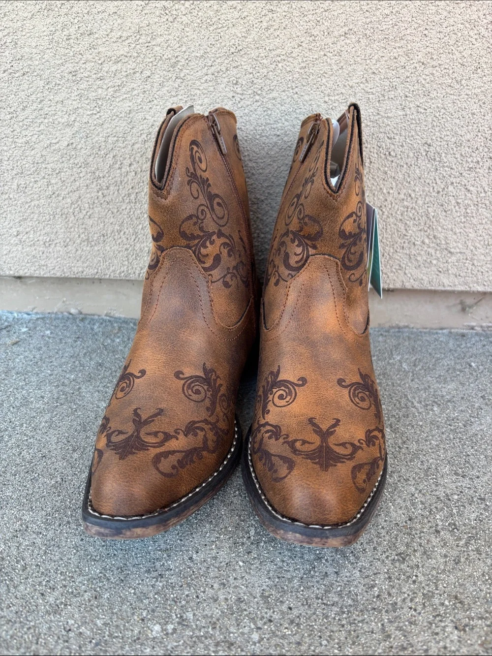 Roper Brown Western Short Shaft Boots with Scroll Embroidery